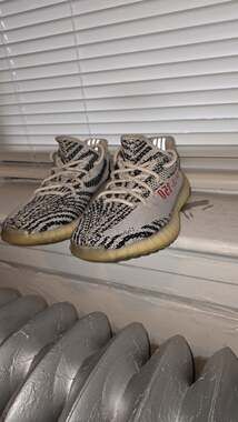 adidas Yeezy Boost 350 V2 Zebra CP9654